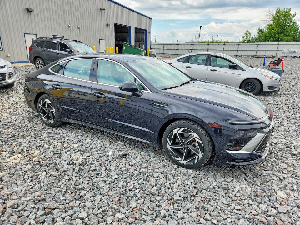 2025 HYUNDAI SONATA SEL 4
