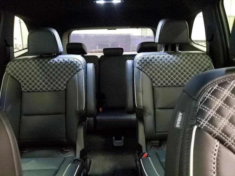 2026 GMC ACADIA DENALI AWD 10