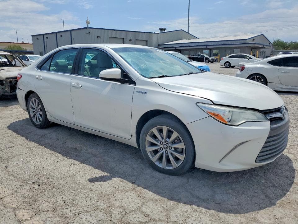 2017 TOYOTA CAMRY HYBRID XLE 4