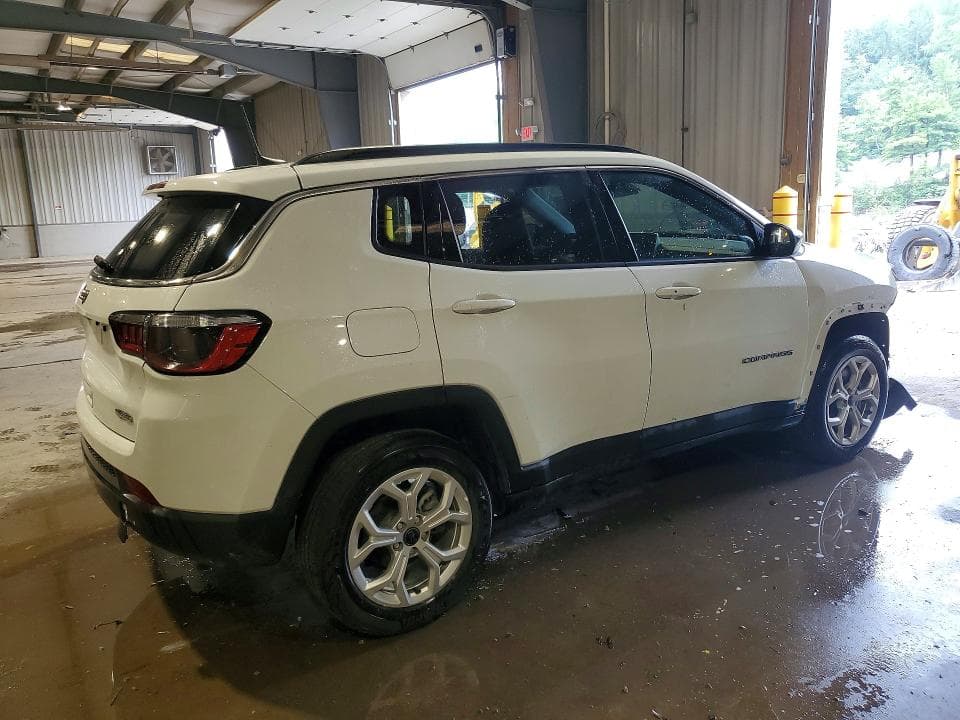 2025 JEEP COMPASS LATITUDE 3