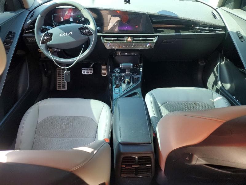2024 KIA NIRO EX 8
