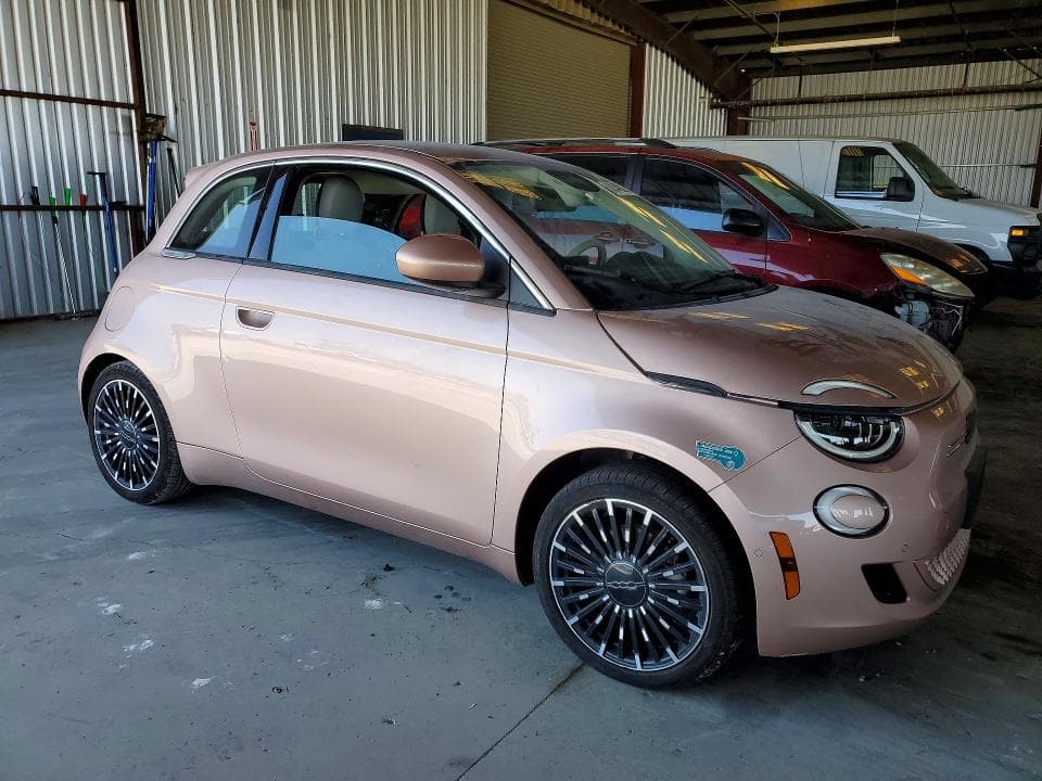 2024 FIAT 500 E LA PRIMA 4