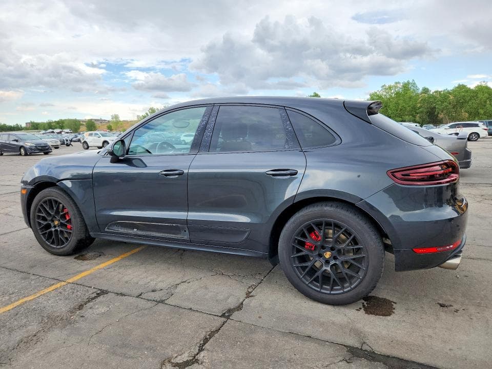 2017 PORSCHE MACAN GTS 2