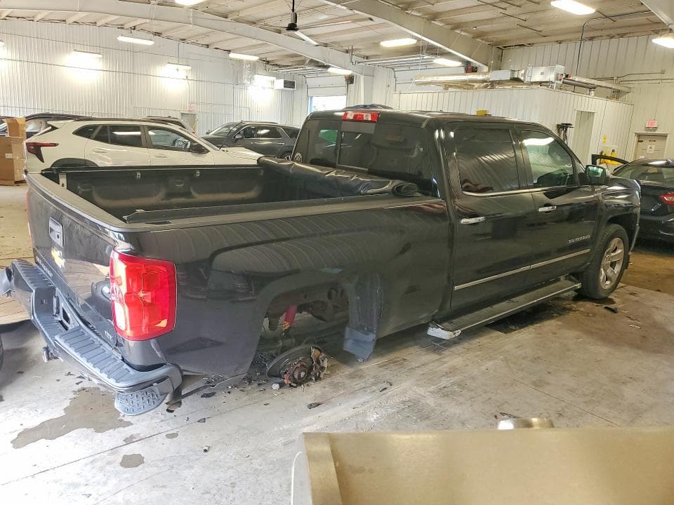 2018 CHEVROLET SILVERADO K1500 LTZ 3