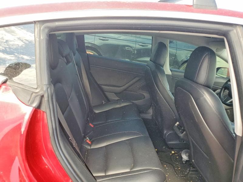 2018 TESLA MODEL 3 10