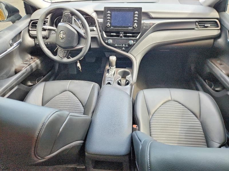 2022 TOYOTA CAMRY SE 8