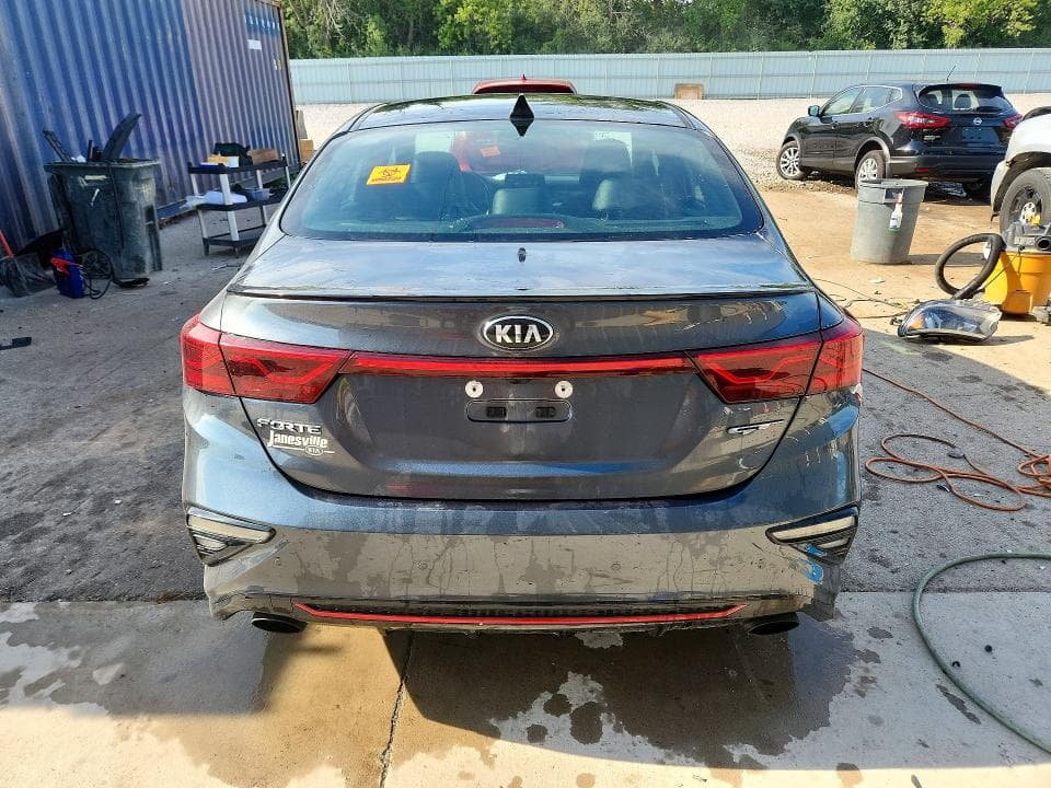 2021 KIA FORTE GT 6