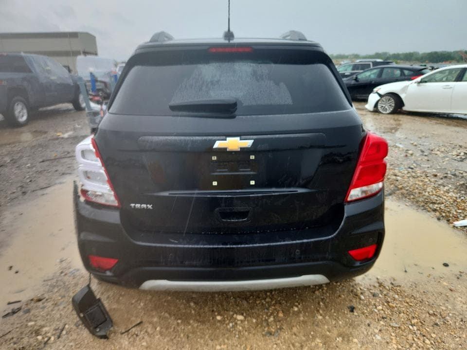 2021 CHEVROLET TRAX 1LT 6