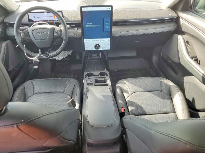 2025 FORD MUSTANG MACH-E PREMIUM 8