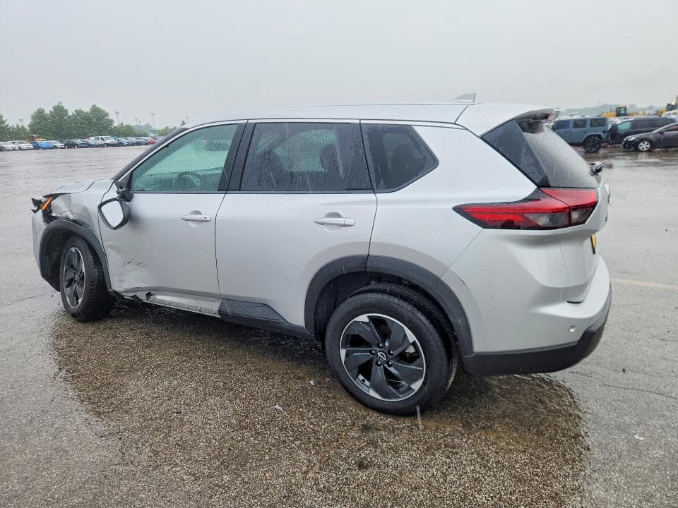 2025 NISSAN ROGUE SV 2