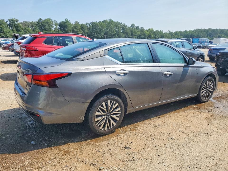 2025 NISSAN ALTIMA SV 3