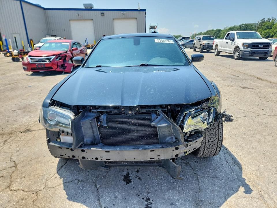 2017 CHRYSLER 300 S 5