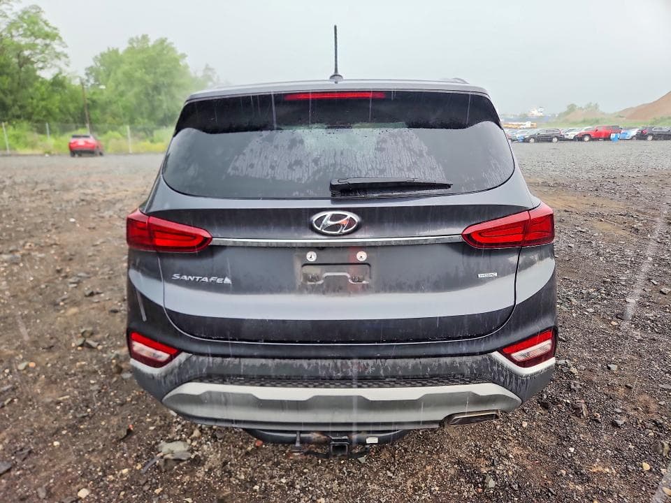 2020 HYUNDAI SANTA FE SE 6
