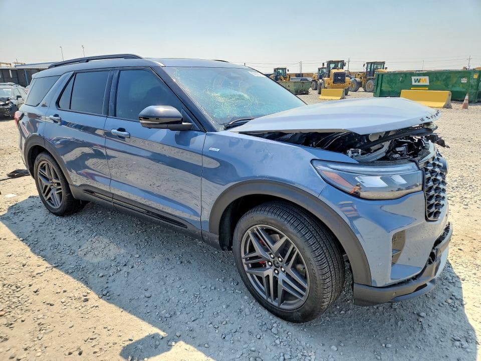 2026 FORD EXPLORER 4