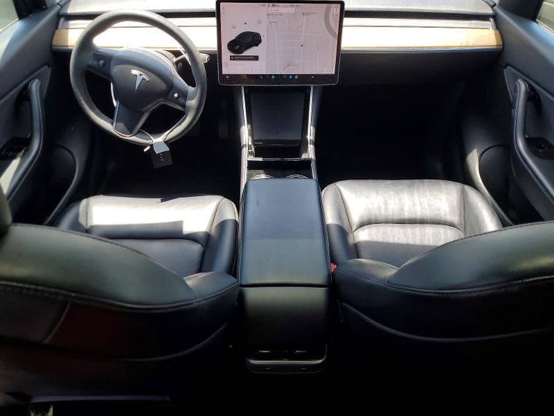 2021 TESLA MODEL Y 8
