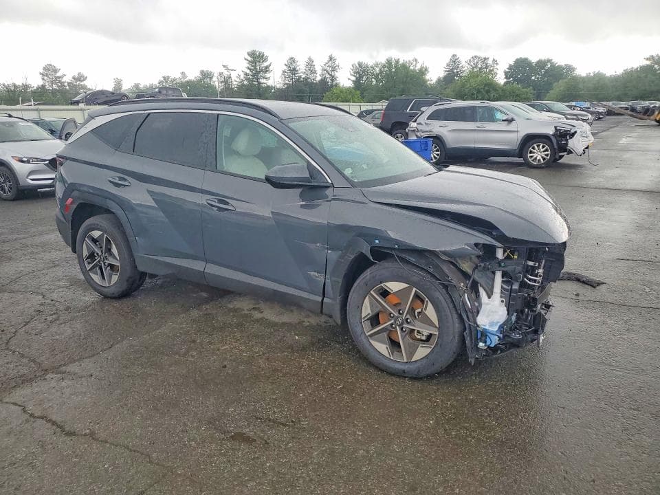 2026 HYUNDAI TUCSON SEL 4