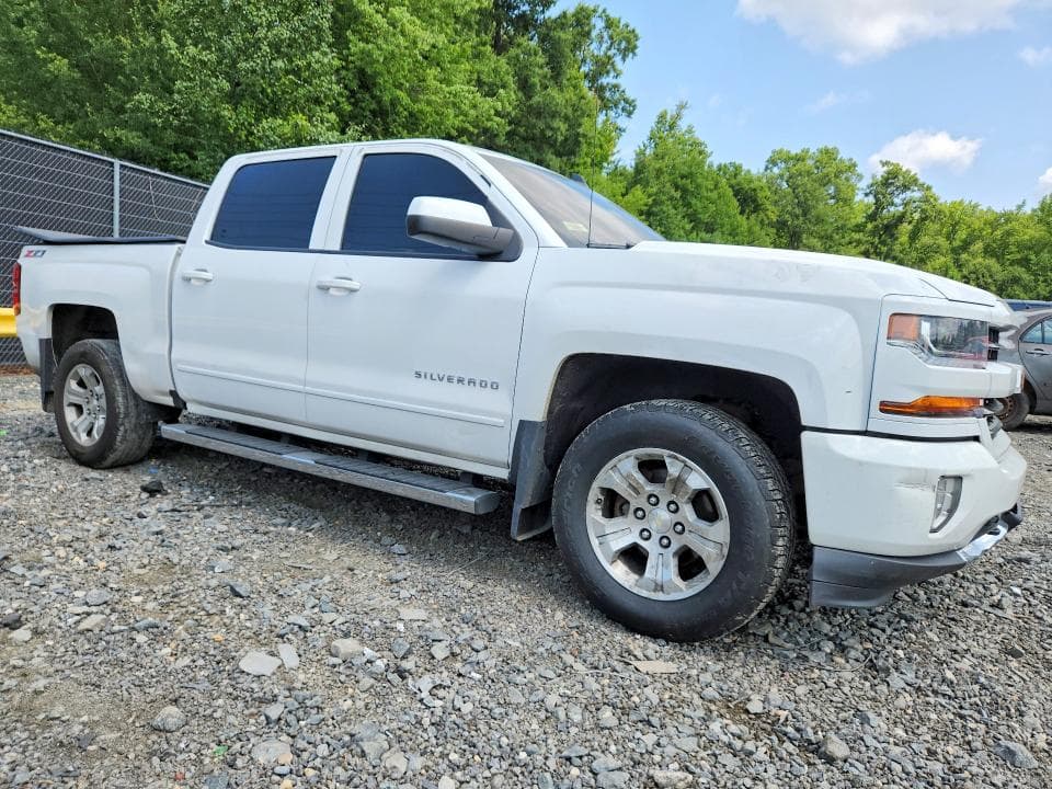 2017 CHEVROLET SILVERADO K1500 LT 4