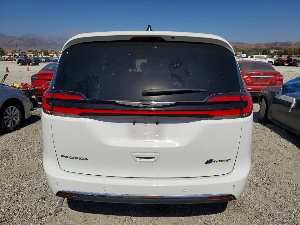2025 CHRYSLER PACIFICA HYBRID SELECT 6