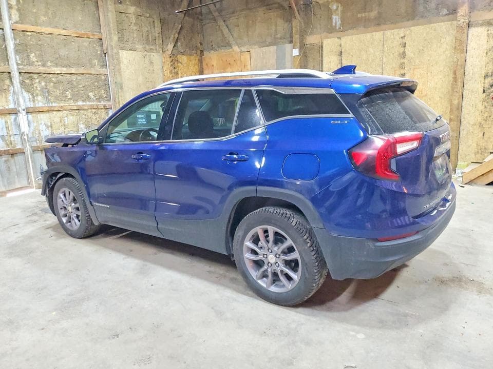2022 GMC TERRAIN SLT 2