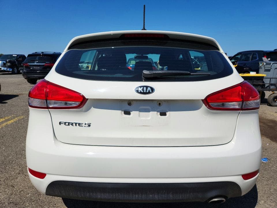 2017 KIA FORTE LX 6