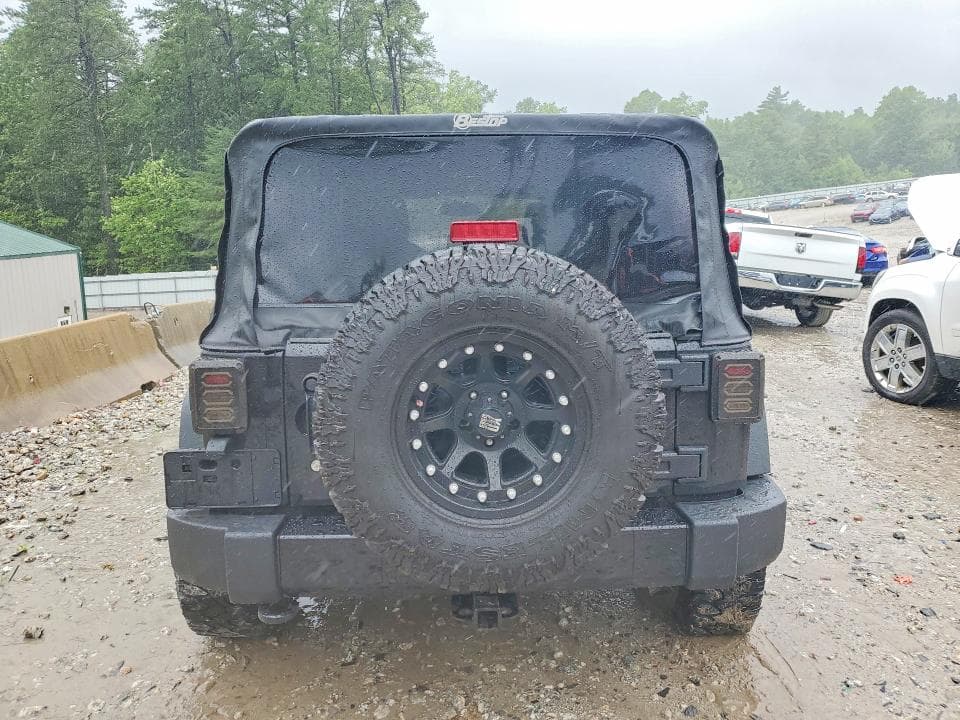 2017 JEEP WRANGLER UNLIMITED SPORT 6