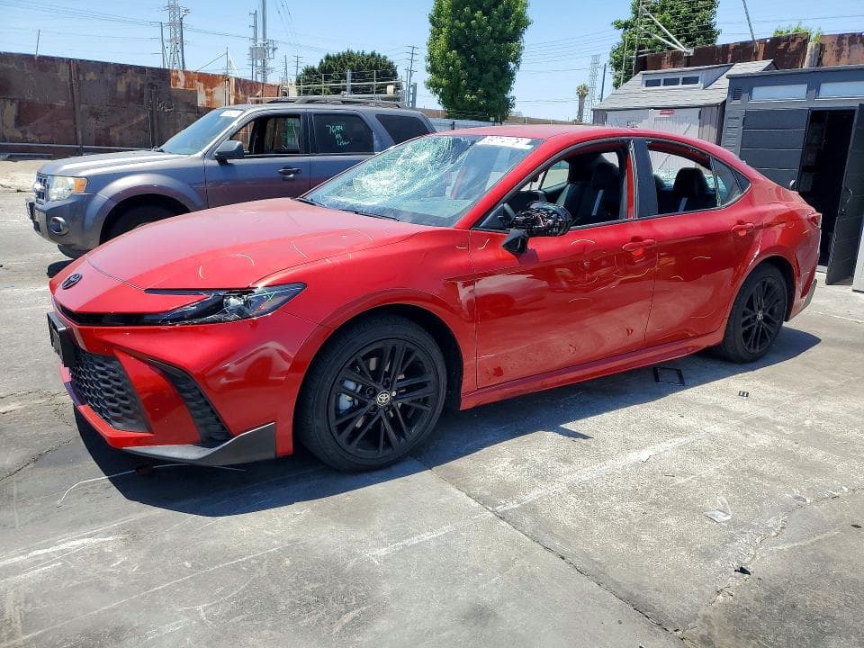 2025 TOYOTA CAMRY SE - 1