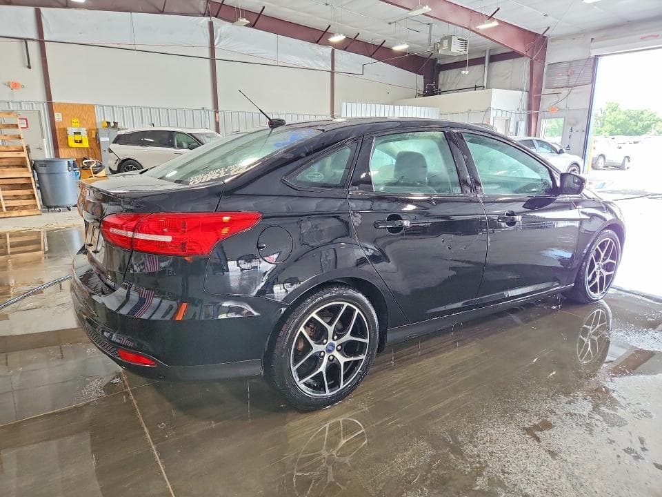 2018 FORD FOCUS SE 3
