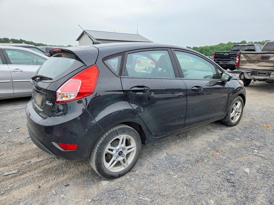 2018 FORD FIESTA SE 3