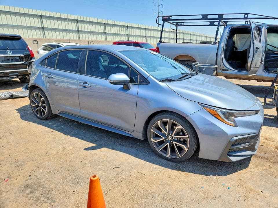 2022 TOYOTA COROLLA SE 4