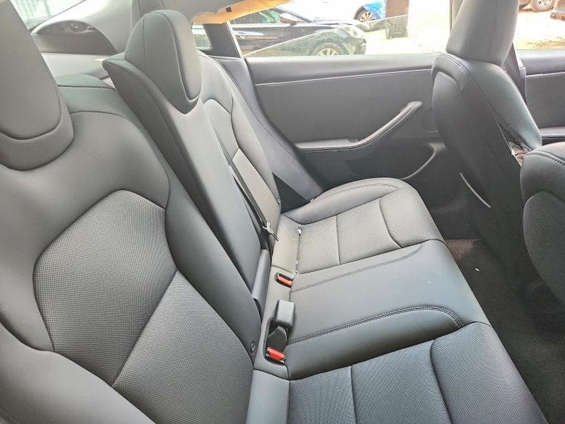 2026 TESLA MODEL 3 10
