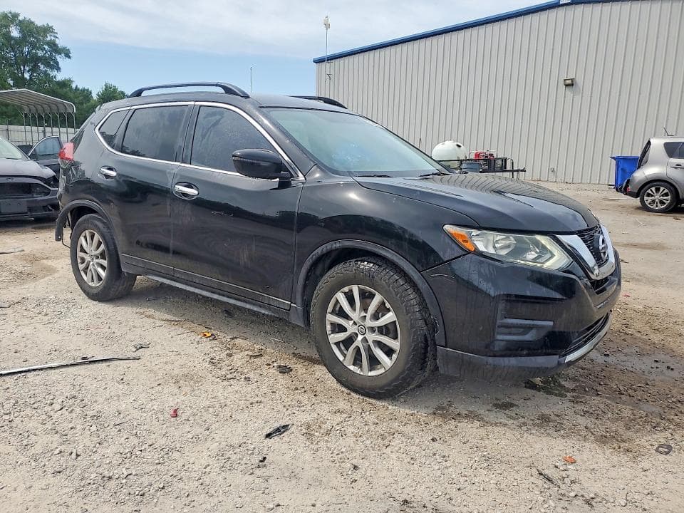 2018 NISSAN ROGUE SV 4