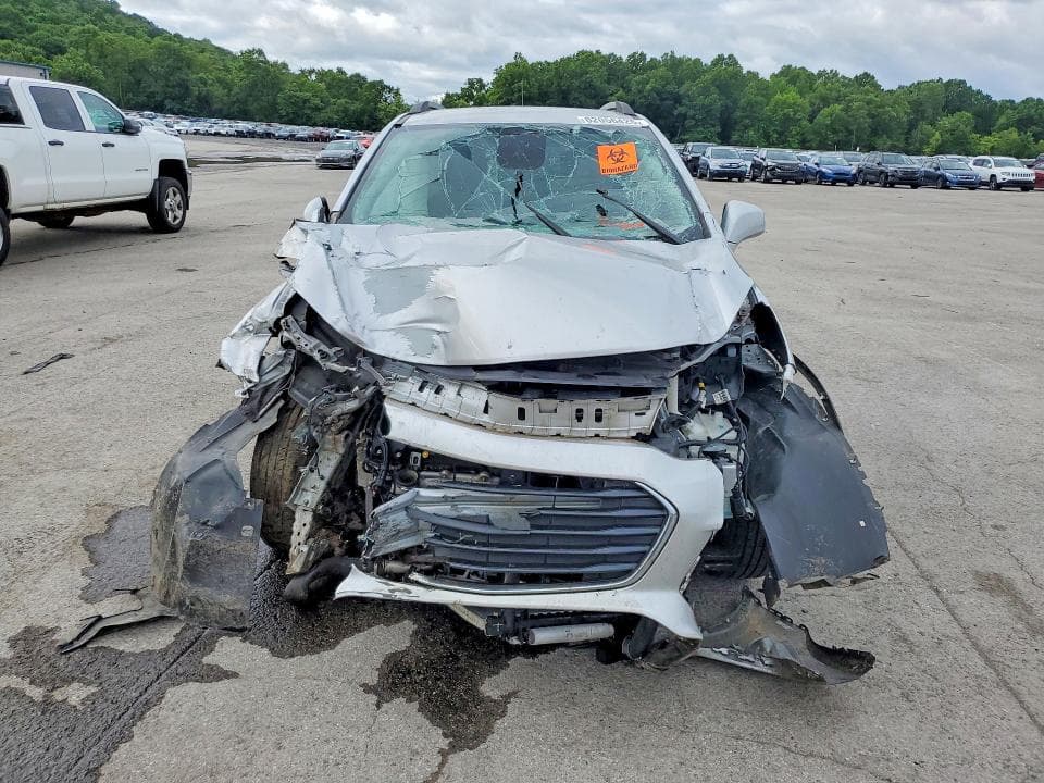 2020 CHEVROLET TRAX 1LT 5