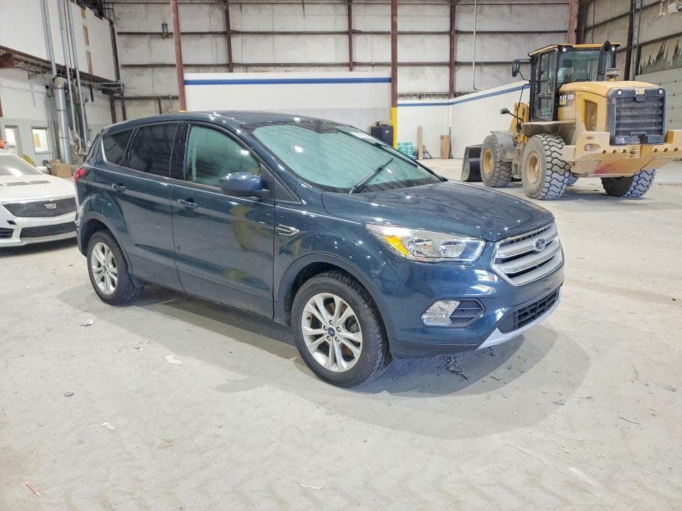 2019 FORD ESCAPE SE 4