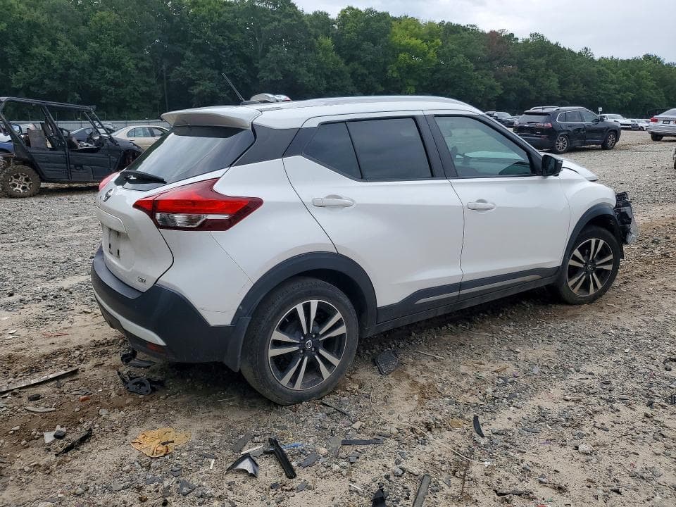 2019 NISSAN KICKS SR 3