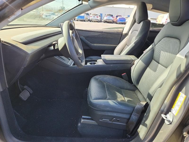 2026 TESLA MODEL Y 7