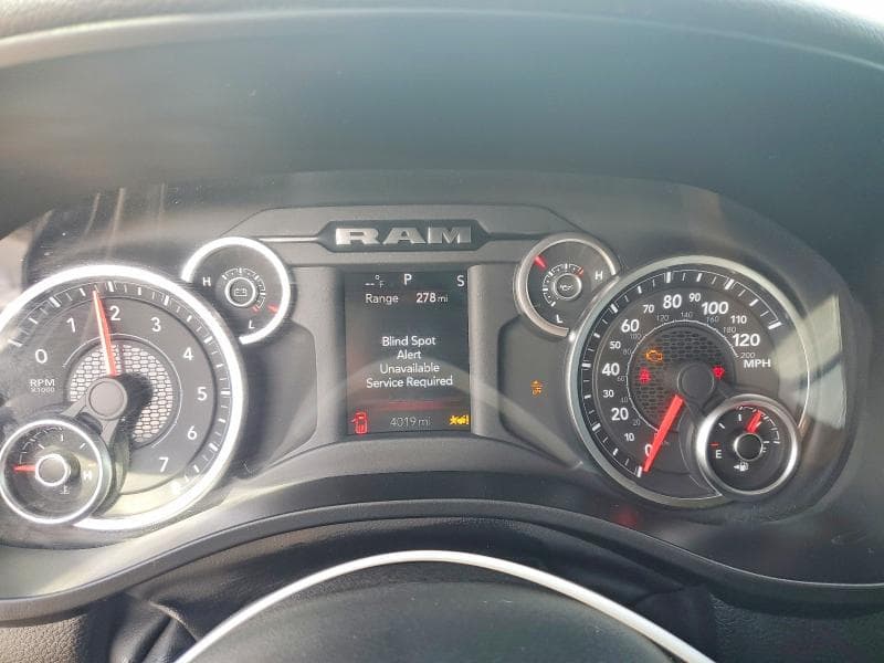 2025 RAM 1500 BIG HORN/LONE STAR 9