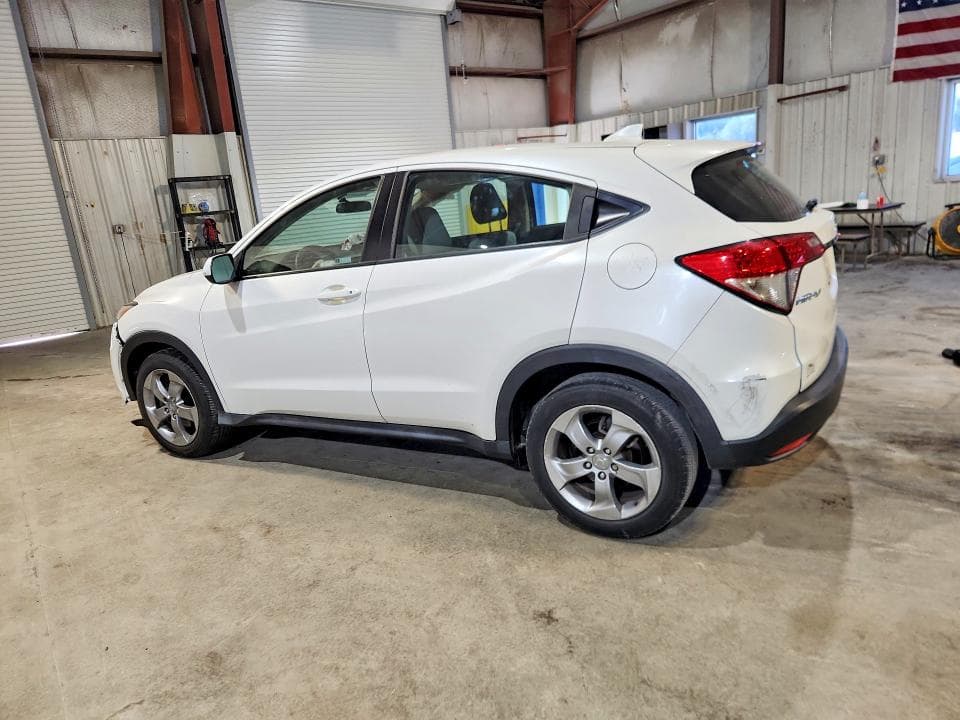 2019 HONDA HR-V LX 2