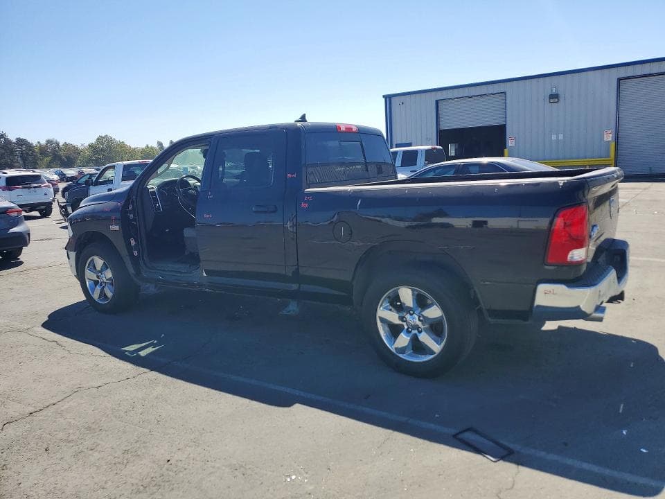 2019 RAM 1500 CLASSIC SLT 2