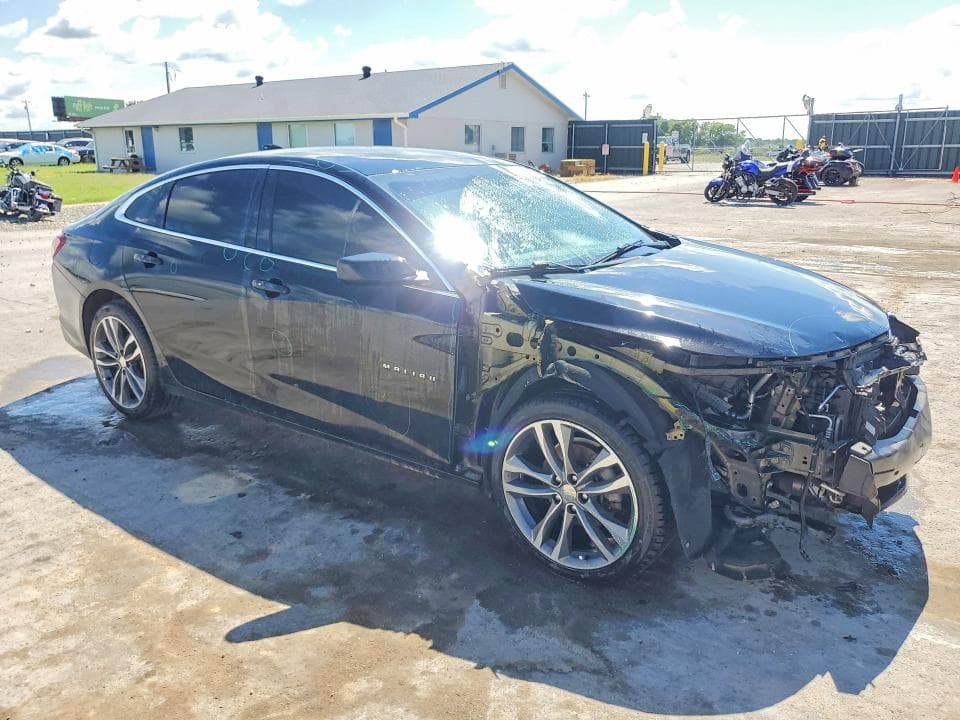 2021 CHEVROLET MALIBU LT 4