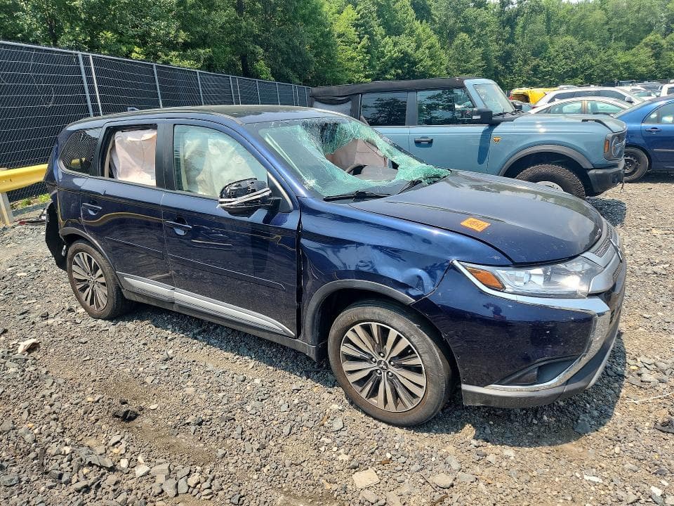 2020 MITSUBISHI OUTLANDER ES 4