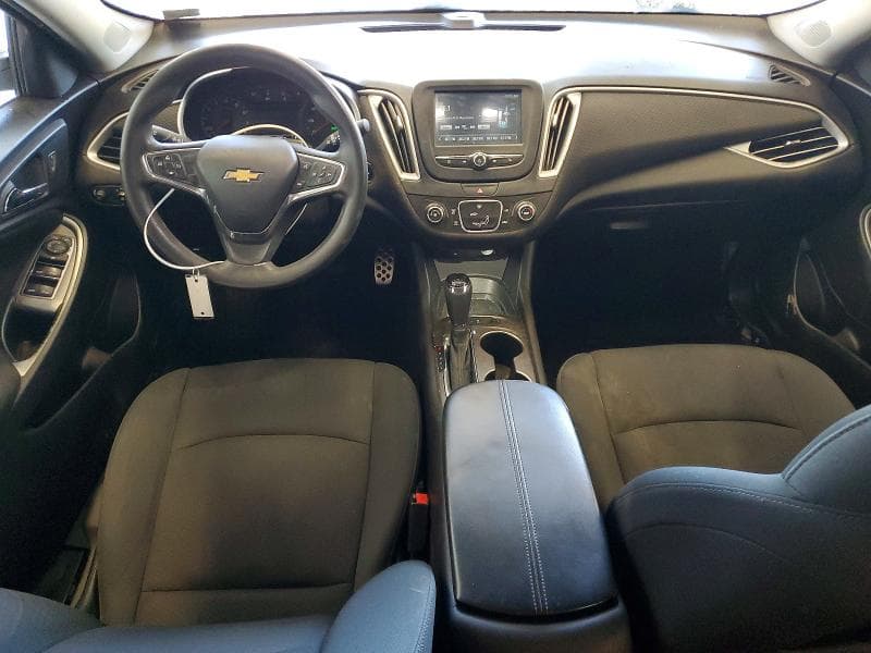 2017 CHEVROLET MALIBU LS 8