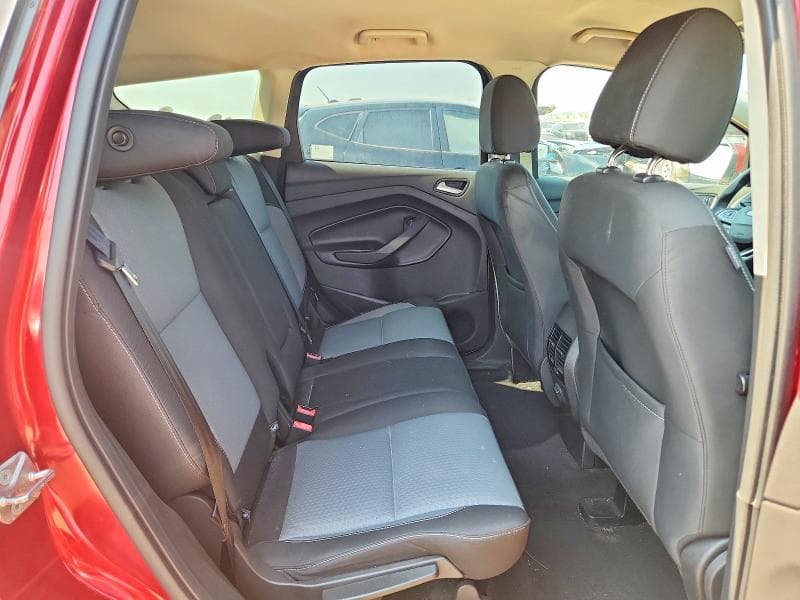 2017 FORD ESCAPE SE 11
