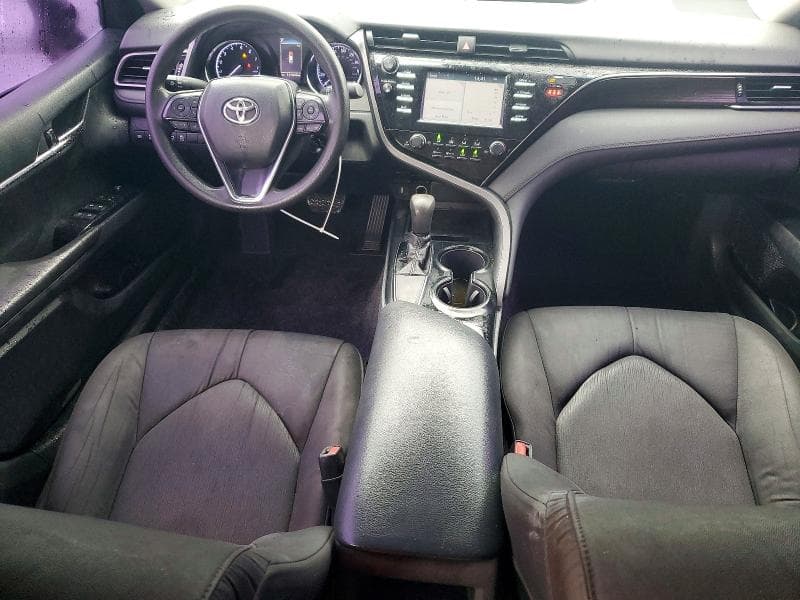 2019 TOYOTA CAMRY LE 8