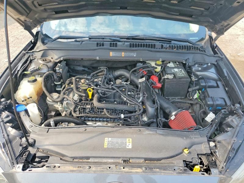 2018 FORD FUSION SE 11