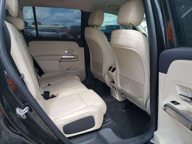 2020 MERCEDES-BENZ GLB 250 11