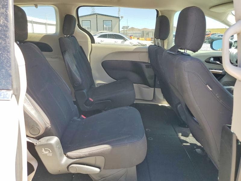 2017 CHRYSLER PACIFICA LX 11