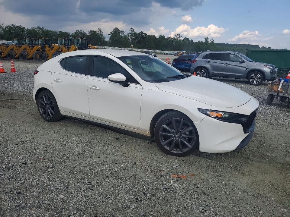 2020 MAZDA 3 4