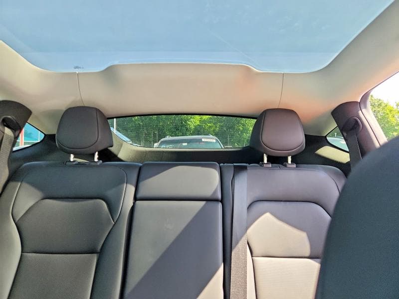 2026 TESLA MODEL Y 10
