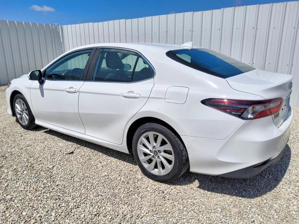 2023 TOYOTA CAMRY LE 2