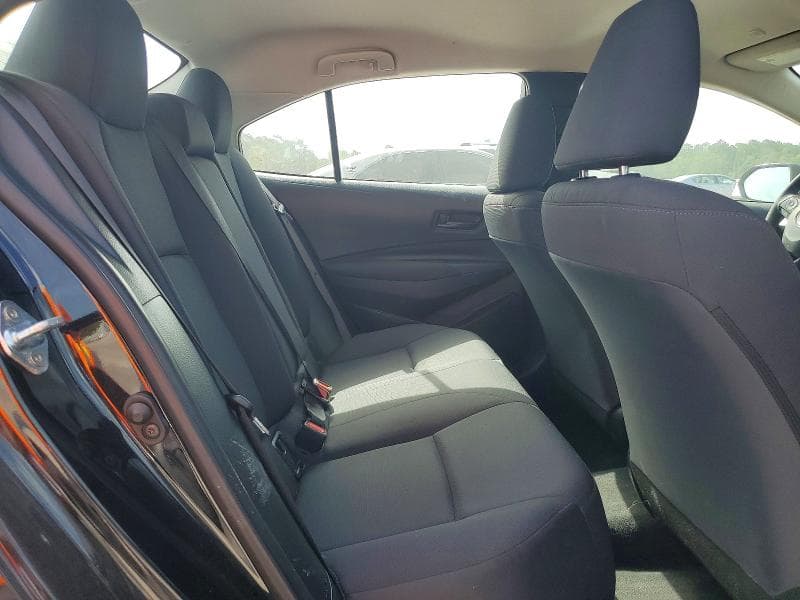 2024 TOYOTA COROLLA LE 10
